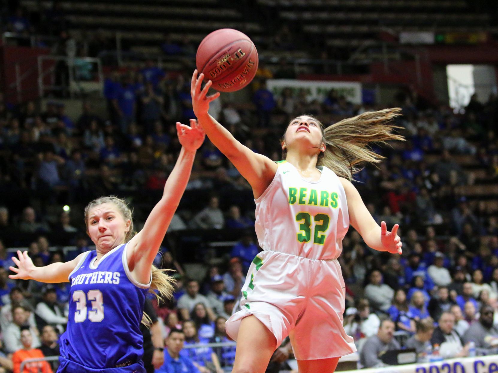 Sierra Pacific upended by Caruthers in D-IV finals